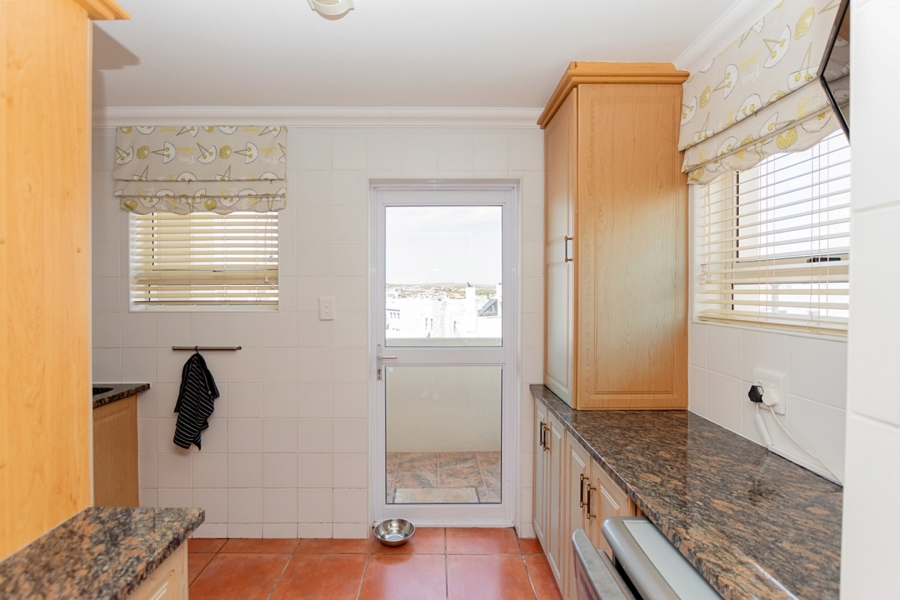 5 Bedroom Property for Sale in Waterfront Western Cape